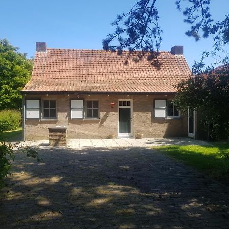 De Bedstee Schoondijke Exterior foto